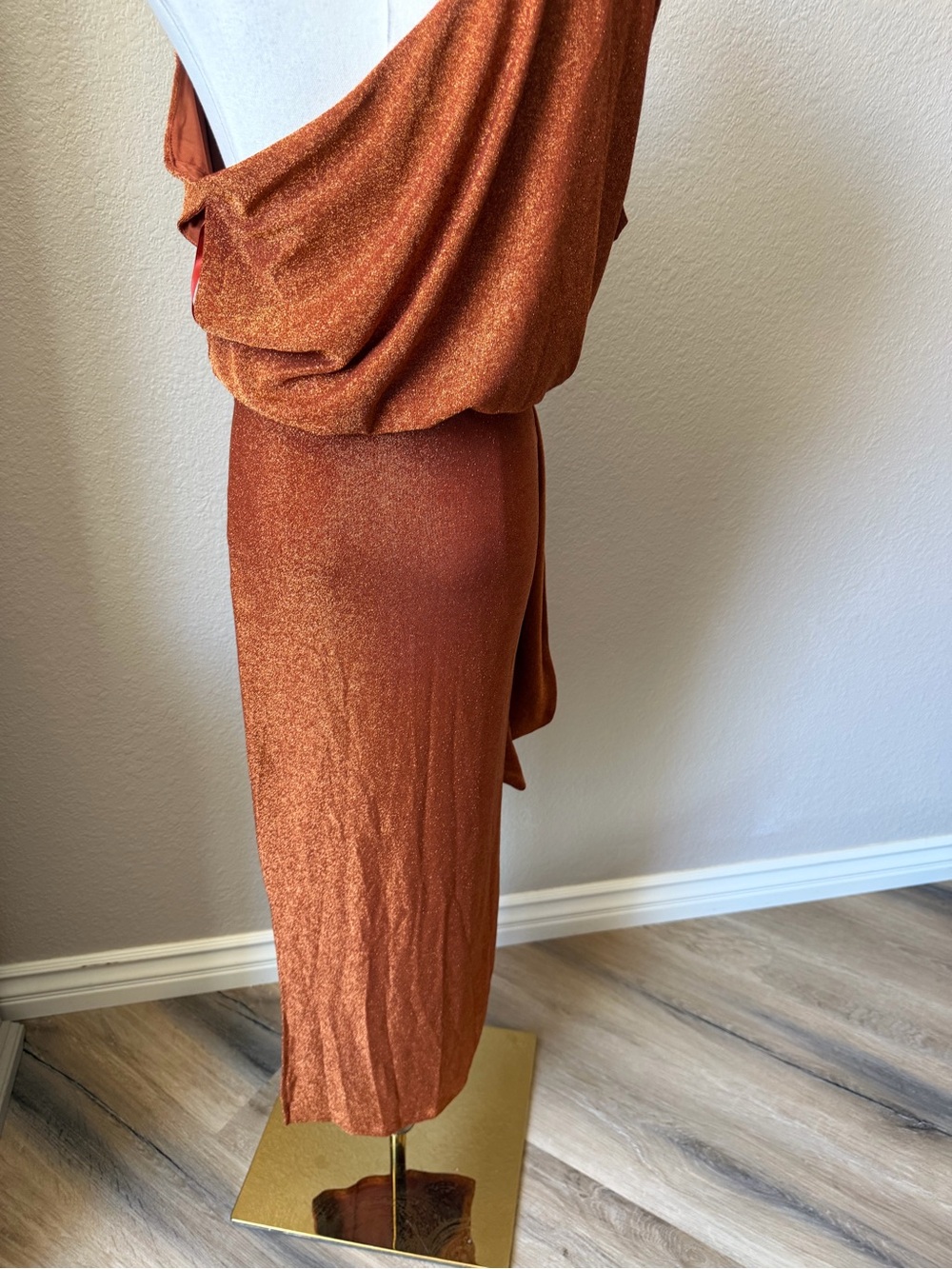 NWT Petal & Pup One-Shoulder Metallic Copper-Orange Draped Dress Santiago, Med - Picture 6 of 10